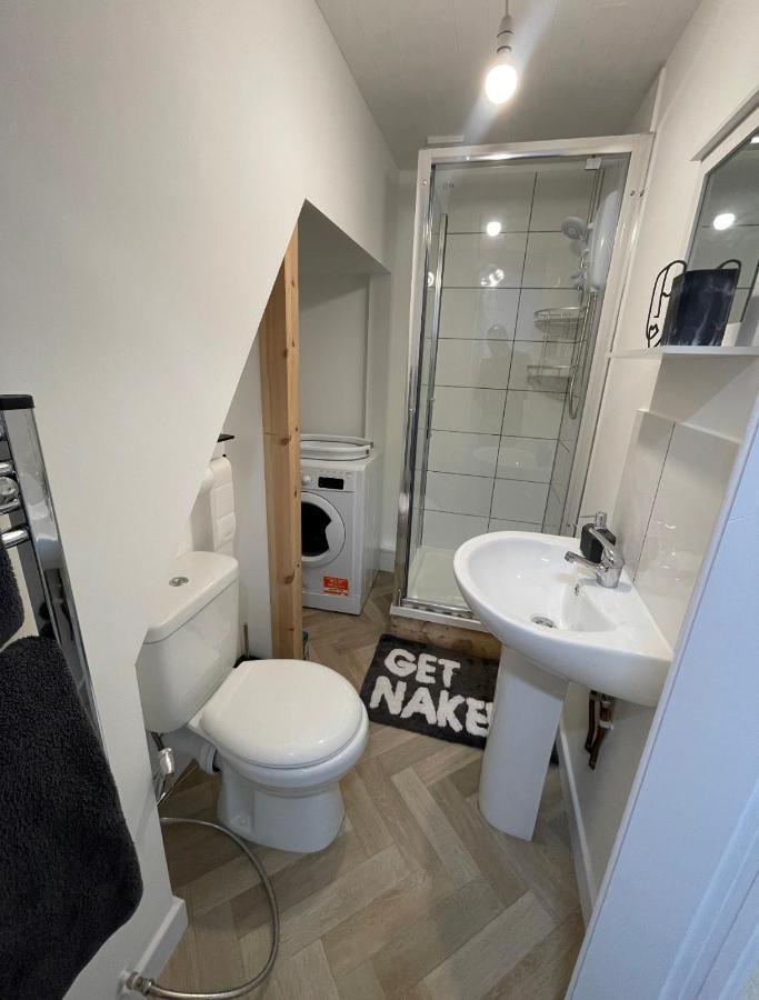 Unique Duplex Apartment Free Parking Free Wi-Fi 6 Minutes From Leeds City Centre ภายนอก รูปภาพ