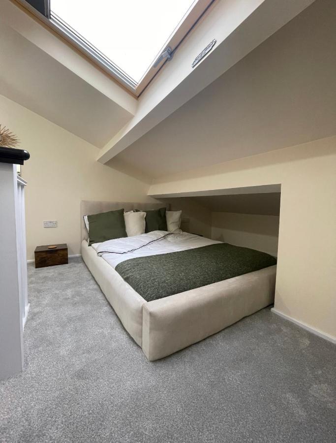 Unique Duplex Apartment Free Parking Free Wi-Fi 6 Minutes From Leeds City Centre ภายนอก รูปภาพ